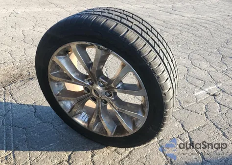 2019 Ford Expedition Limited z USA, uszkodzony, nr VIN 1FMJU2ATXKEA61404